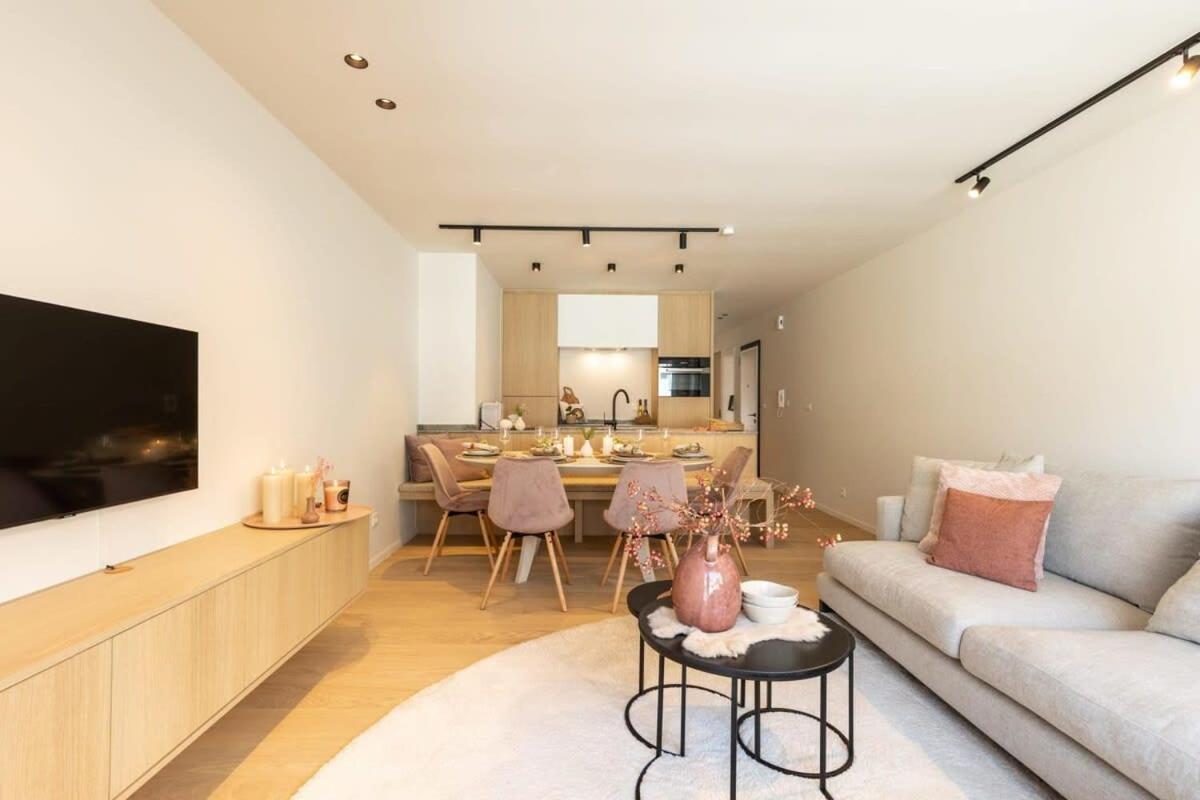 Huswell - Central Located Apartment With Parking In Knokke Exterior photo