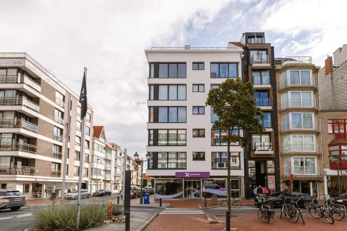 Huswell - Central Located Apartment With Parking In Knokke Exterior photo
